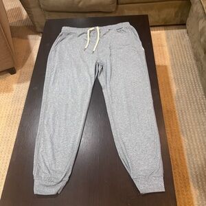 Women’s Cozy and Stylish Vuori Blue Heather Joggers